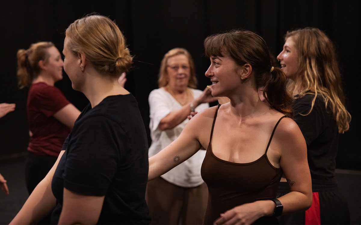 Contemporary Dance Class participants