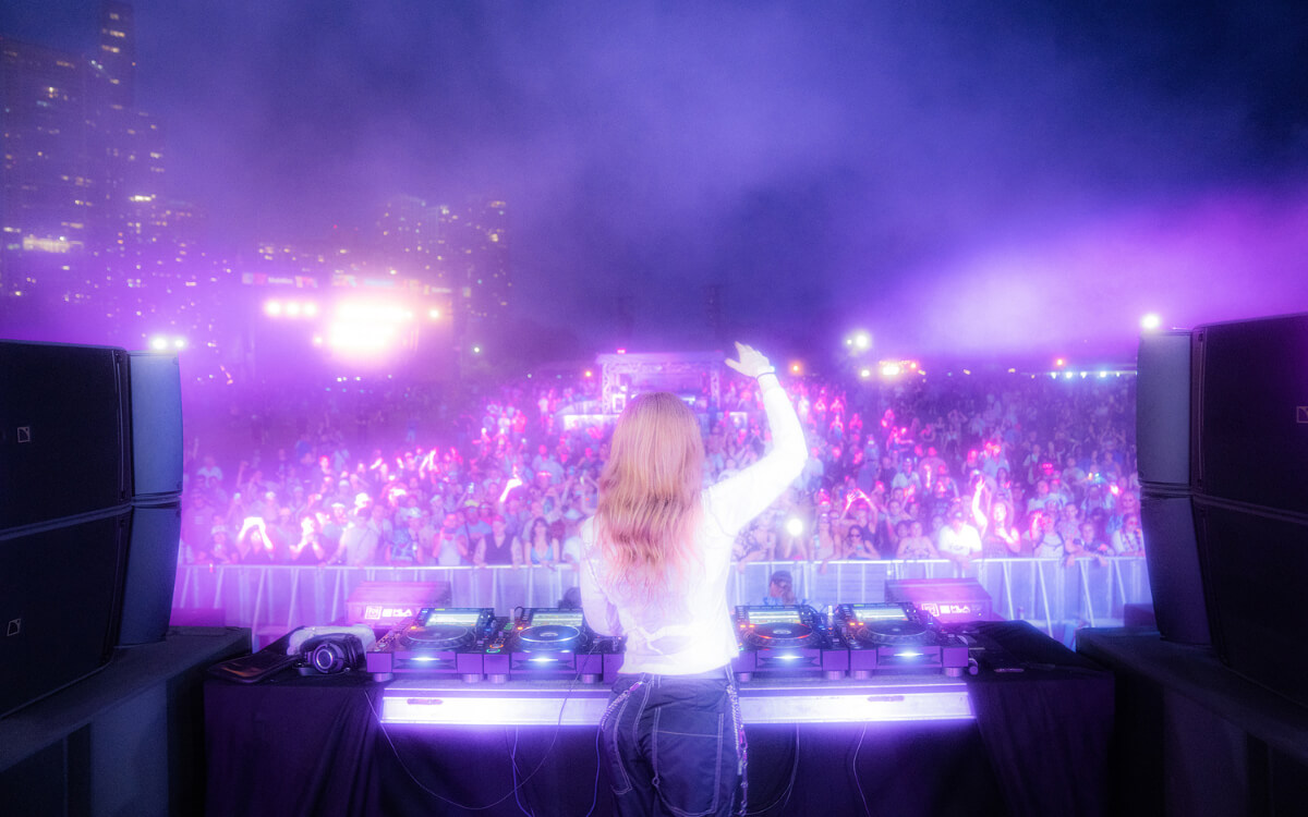 Ninajirachi performing on stage