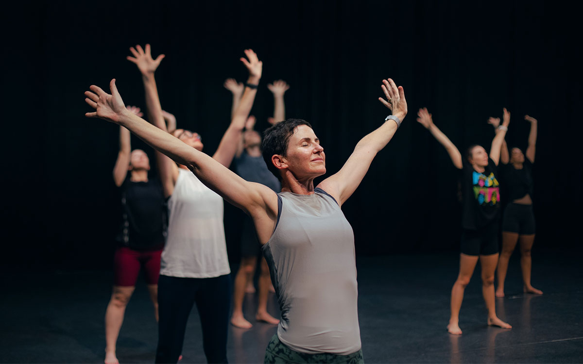 Contemporary Dance Class participants