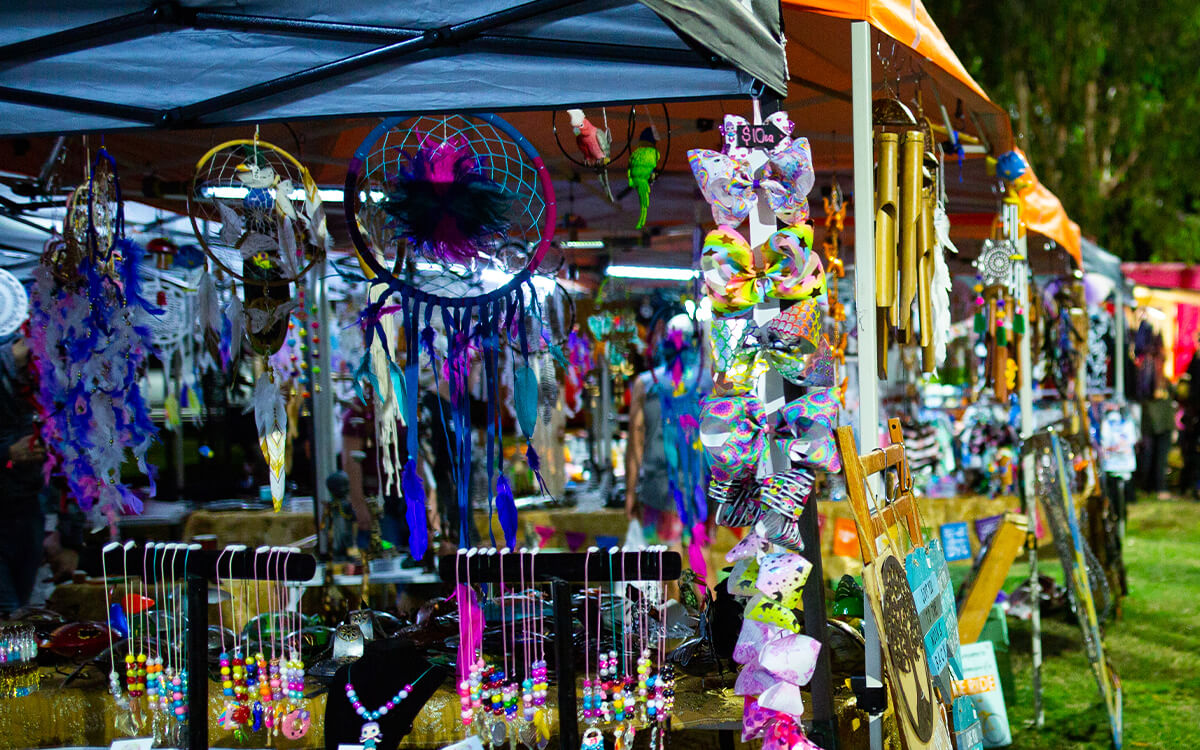 Dreamcatchers and jewellery at the night markets