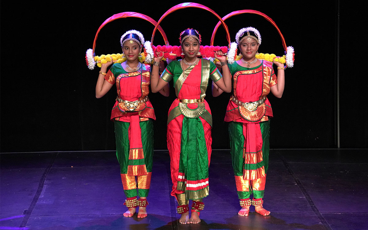 Indian Classical and Semiclassical Dancers