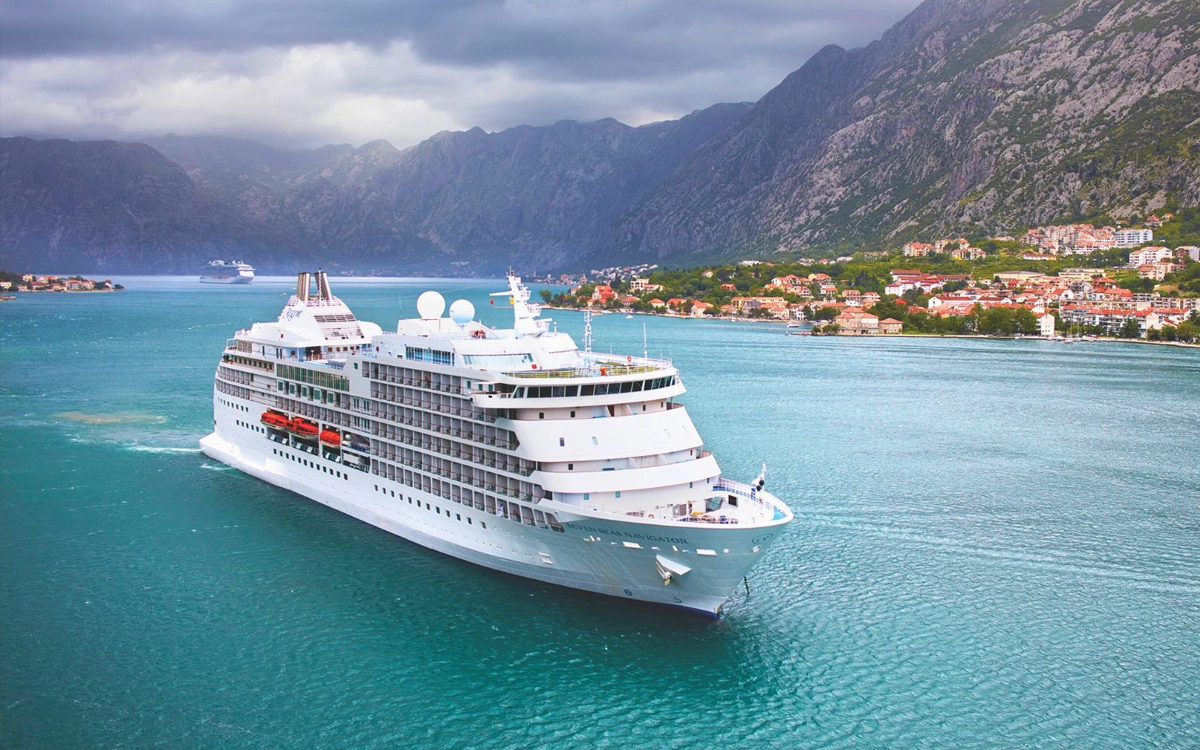 A cruise ship