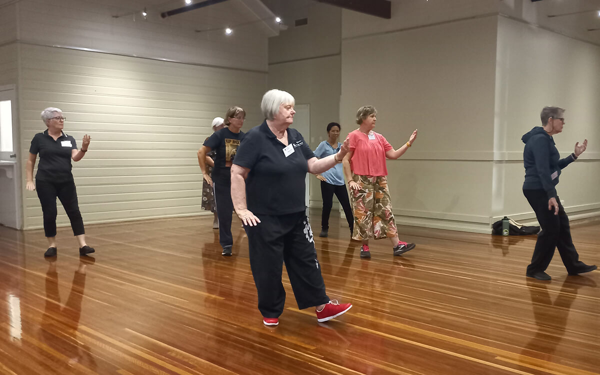 Women doing Tai Chi