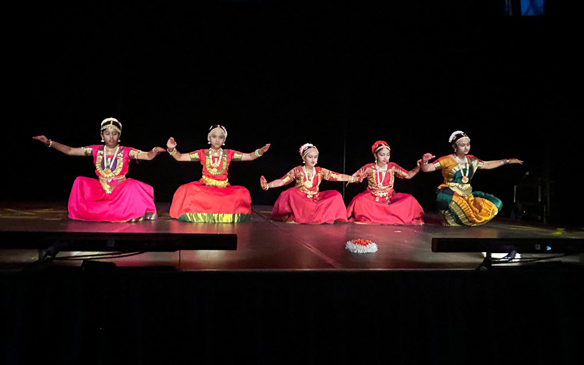 Indian Classical and Semiclassical Dancers