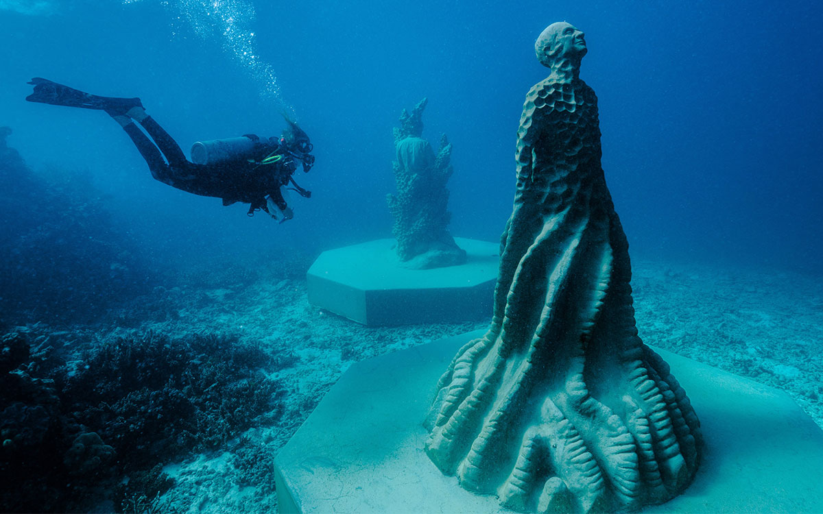 Underwater art